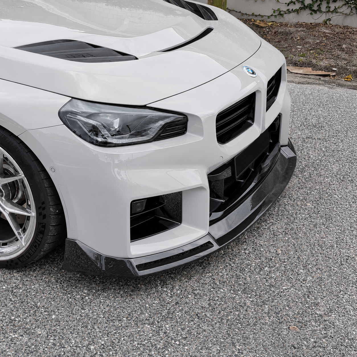 V Style Carbon Fiber Front Splitter - BMW M2 G87