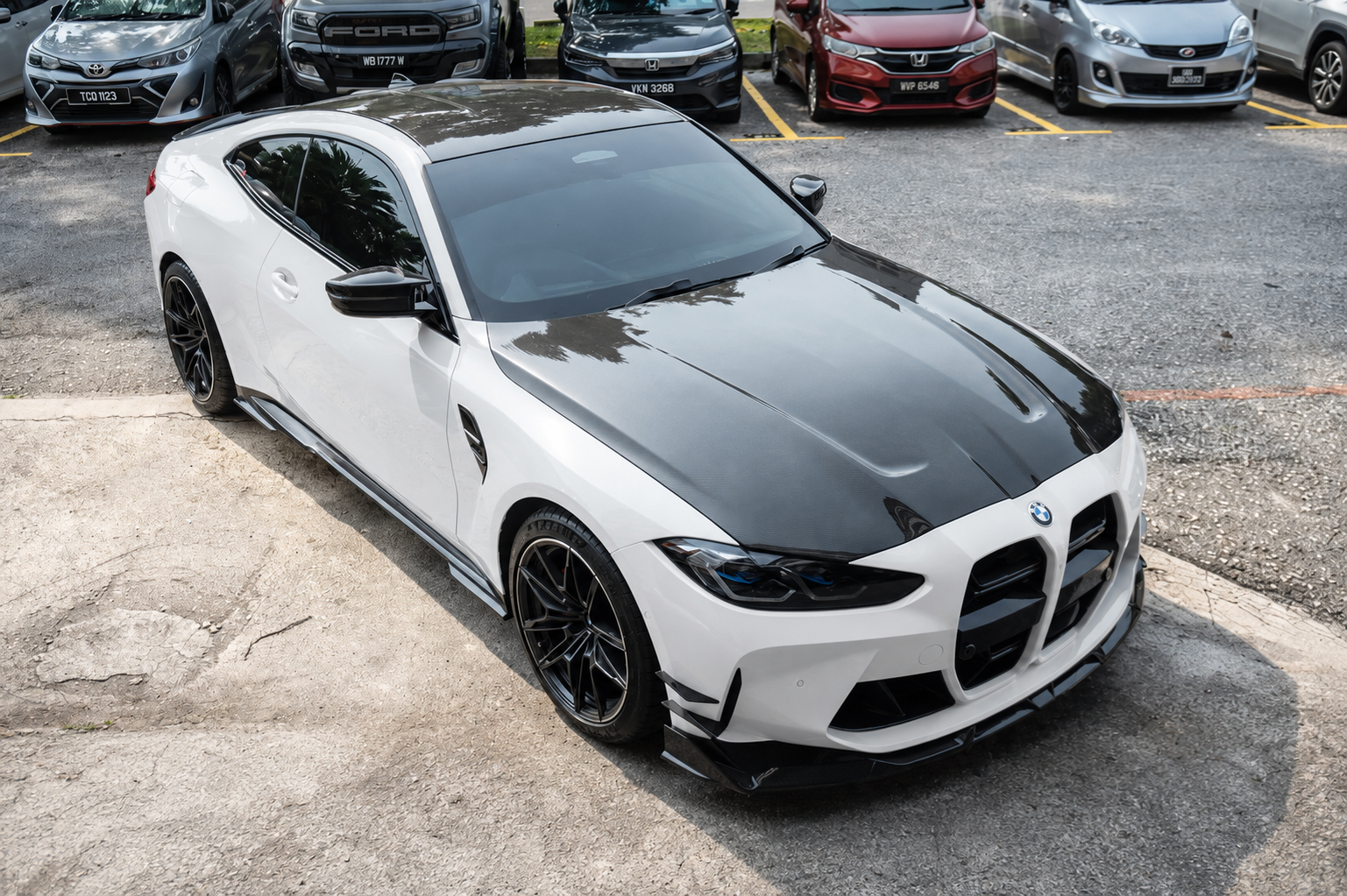 CSL Style Carbon Fiber Hood - BMW M4 G82