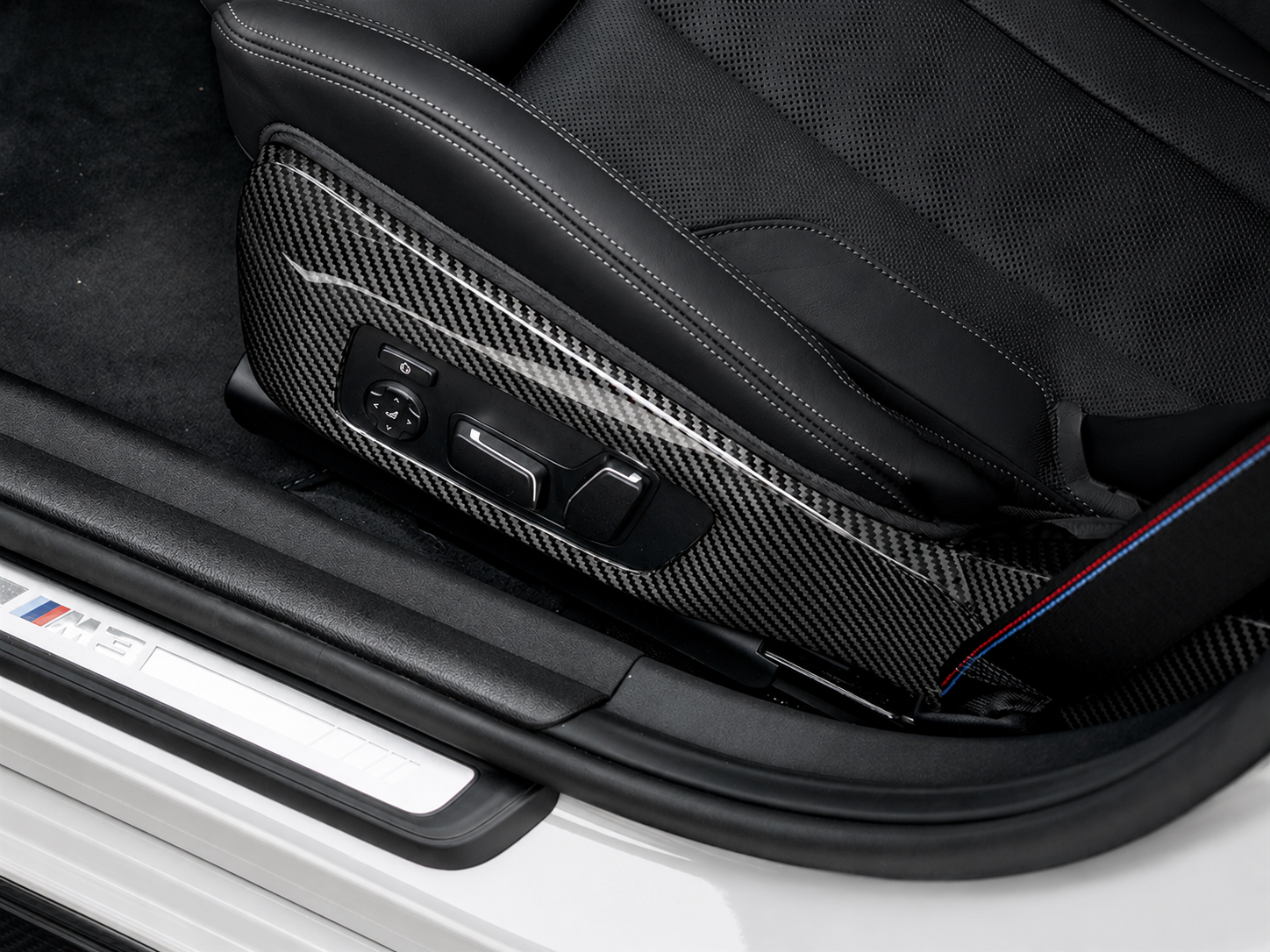 Carbon Fiber Side Seat Covers - BMW M3/4 G8X