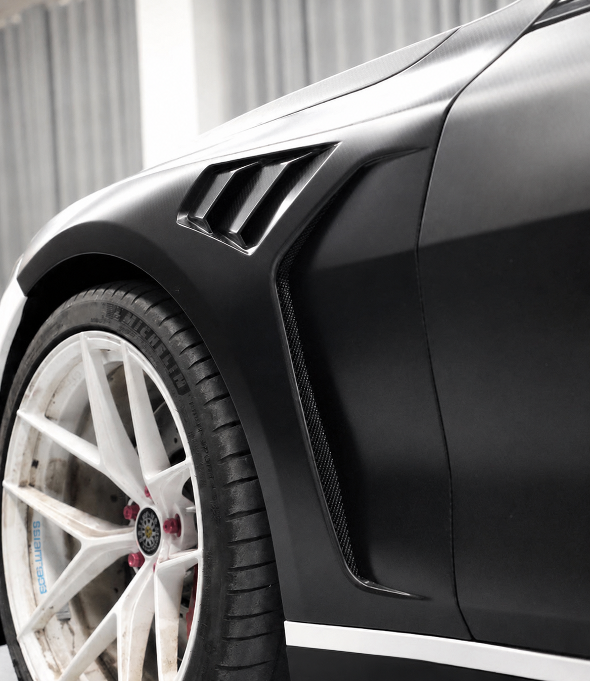 N Style Carbon Fiber Side Fenders - BMW M3 G80