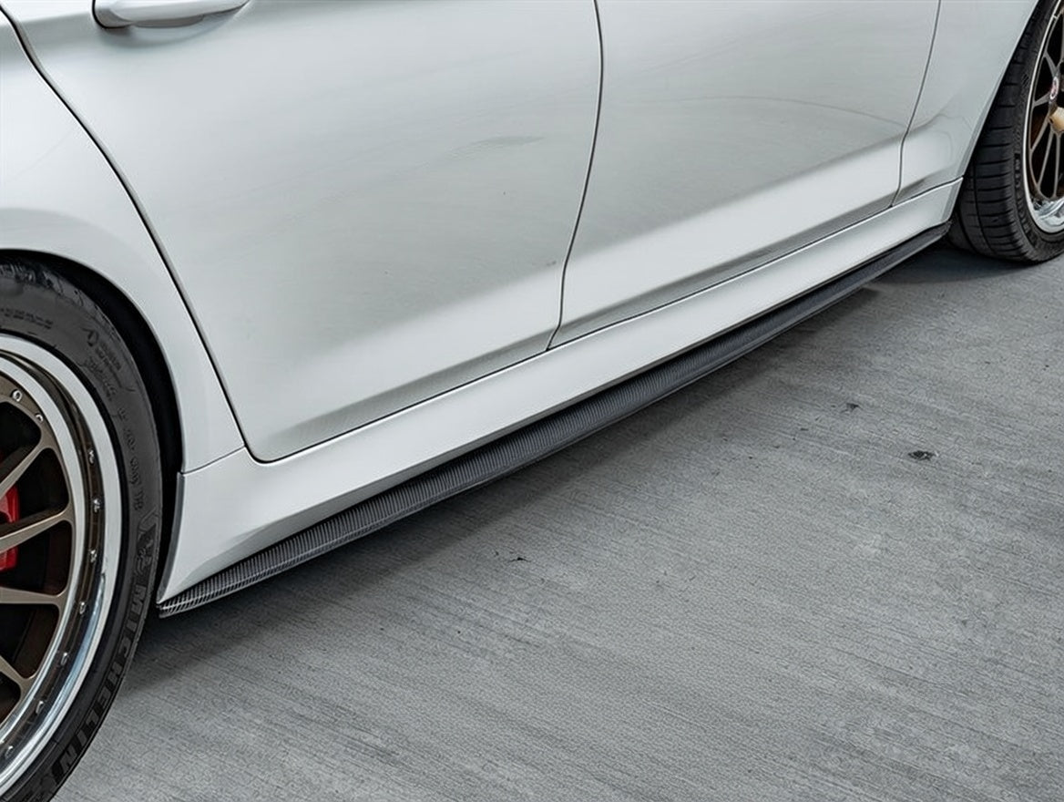 Carbon Fiber Side Skirts MP Style - BMW M5/5 Series LCI